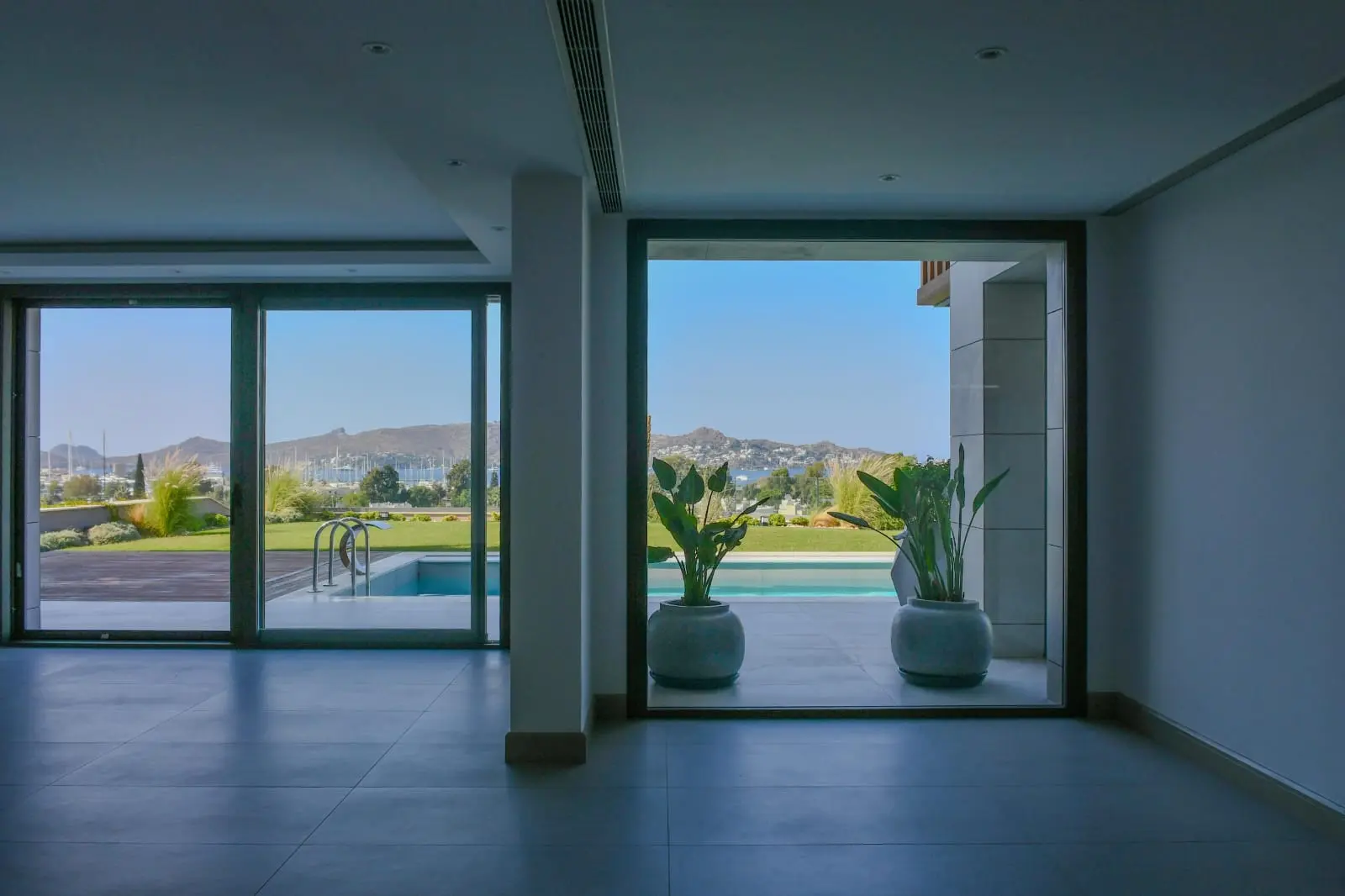 Spacious room